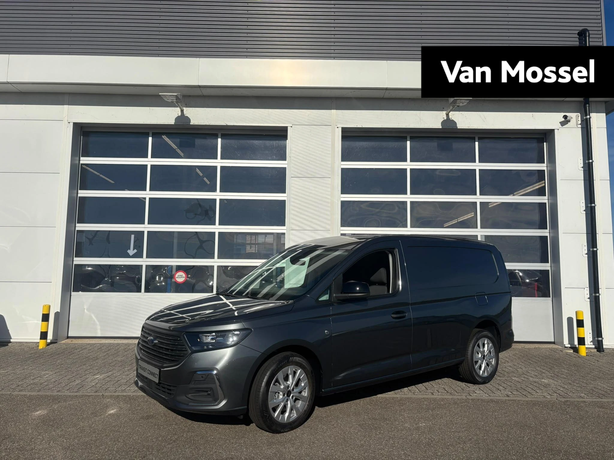 Ford-Connect-image-0