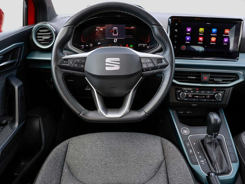 SEAT-Arona-image-10