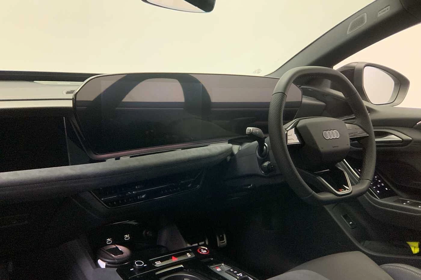 Audi-A6 Sportback e-tron-image-11