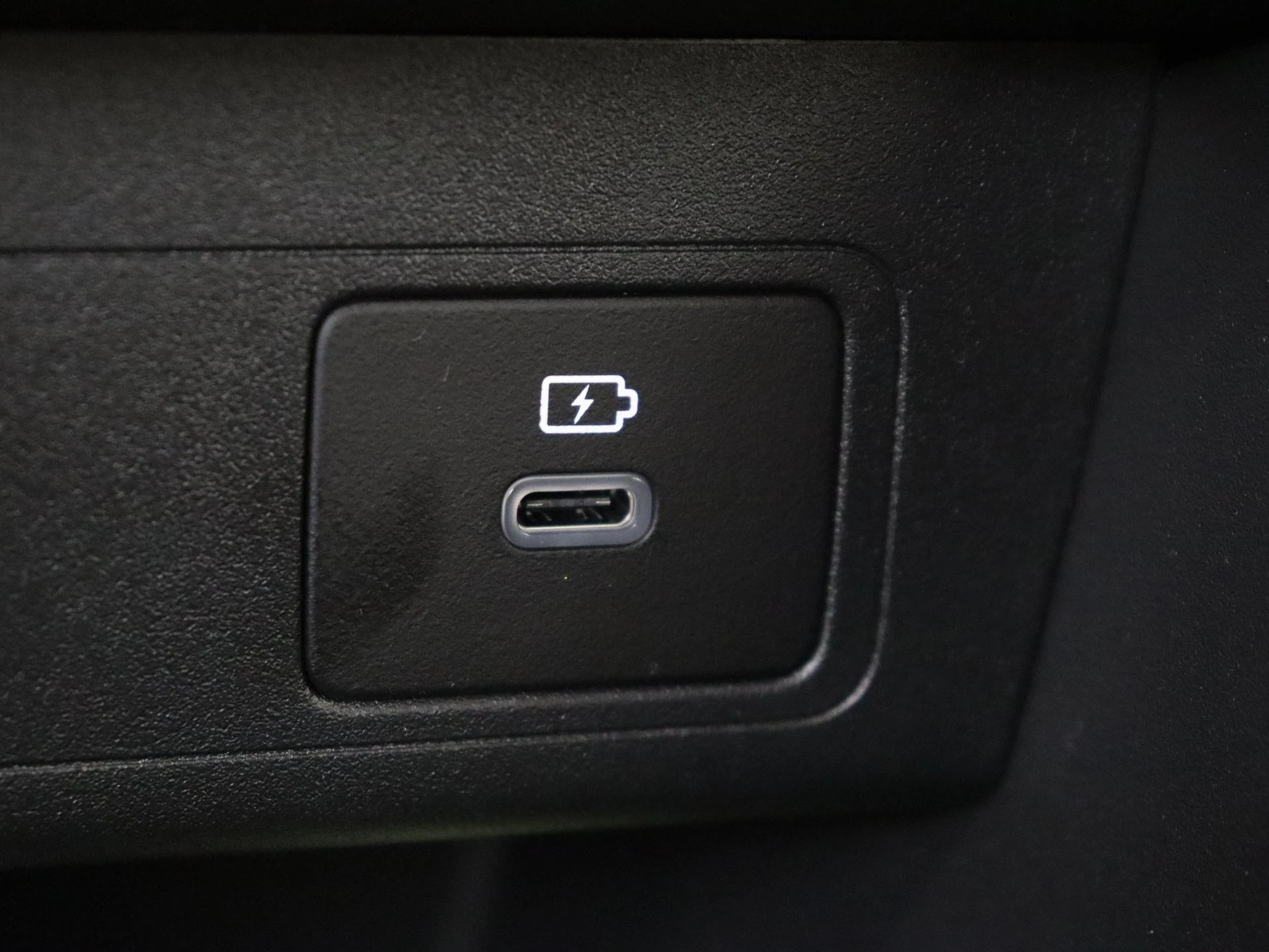 Dacia-Sandero Stepway-image-18
