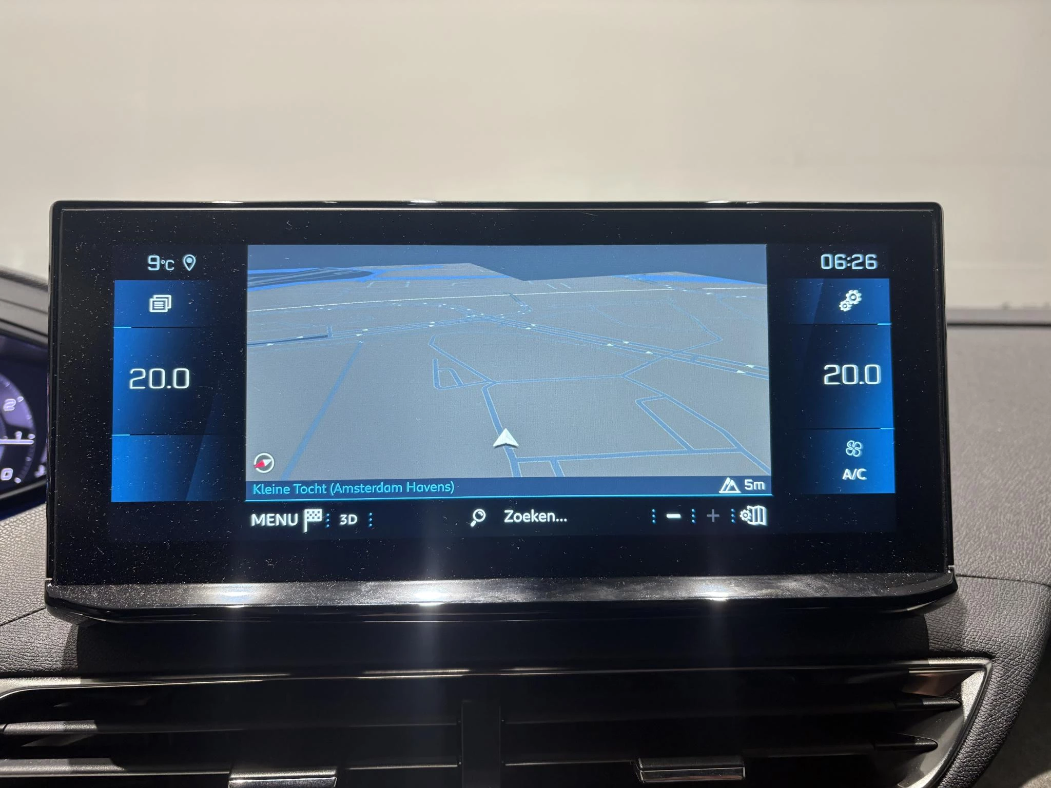Peugeot-5008-image-30