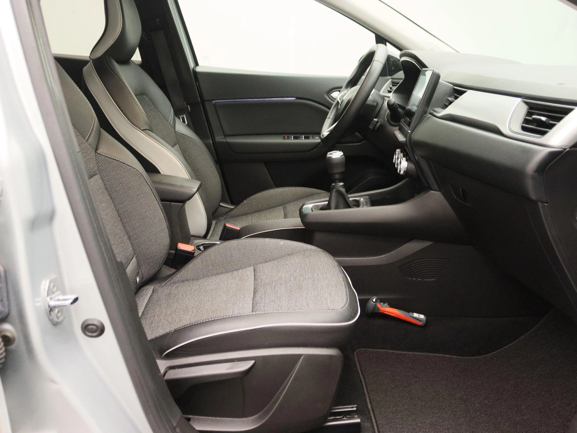 Renault-Captur-image-23