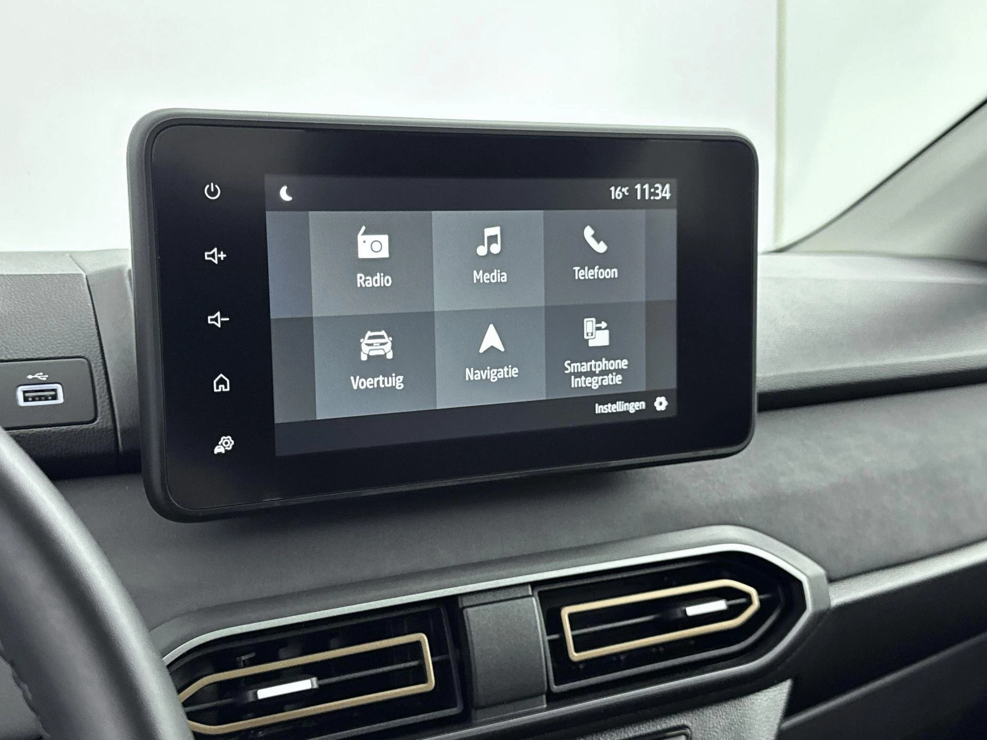 Dacia-Sandero Stepway-image-11