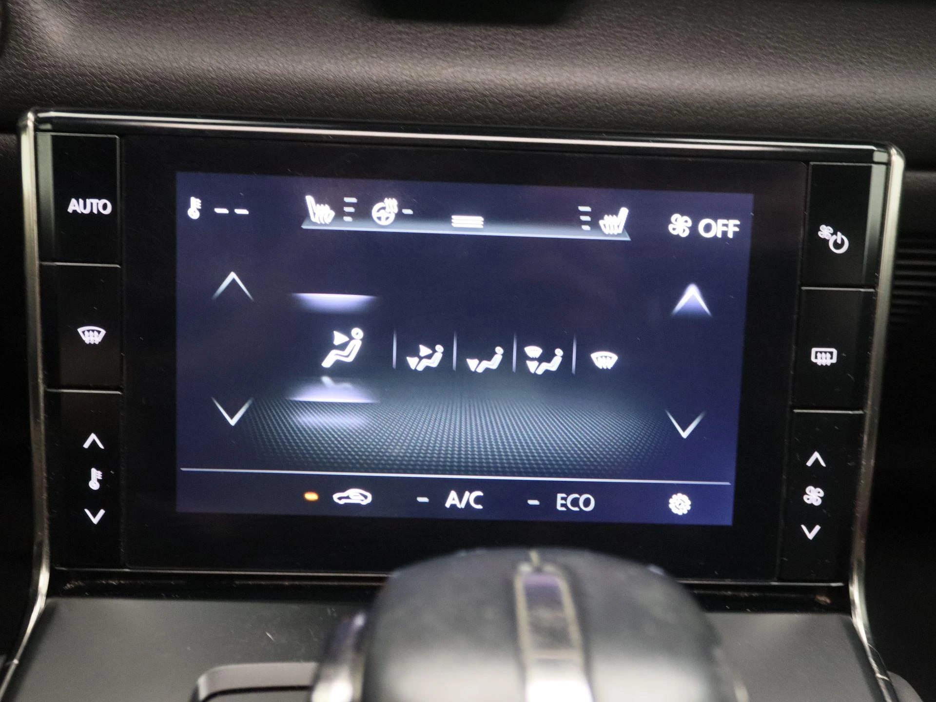 Mazda-MX-30-image-9