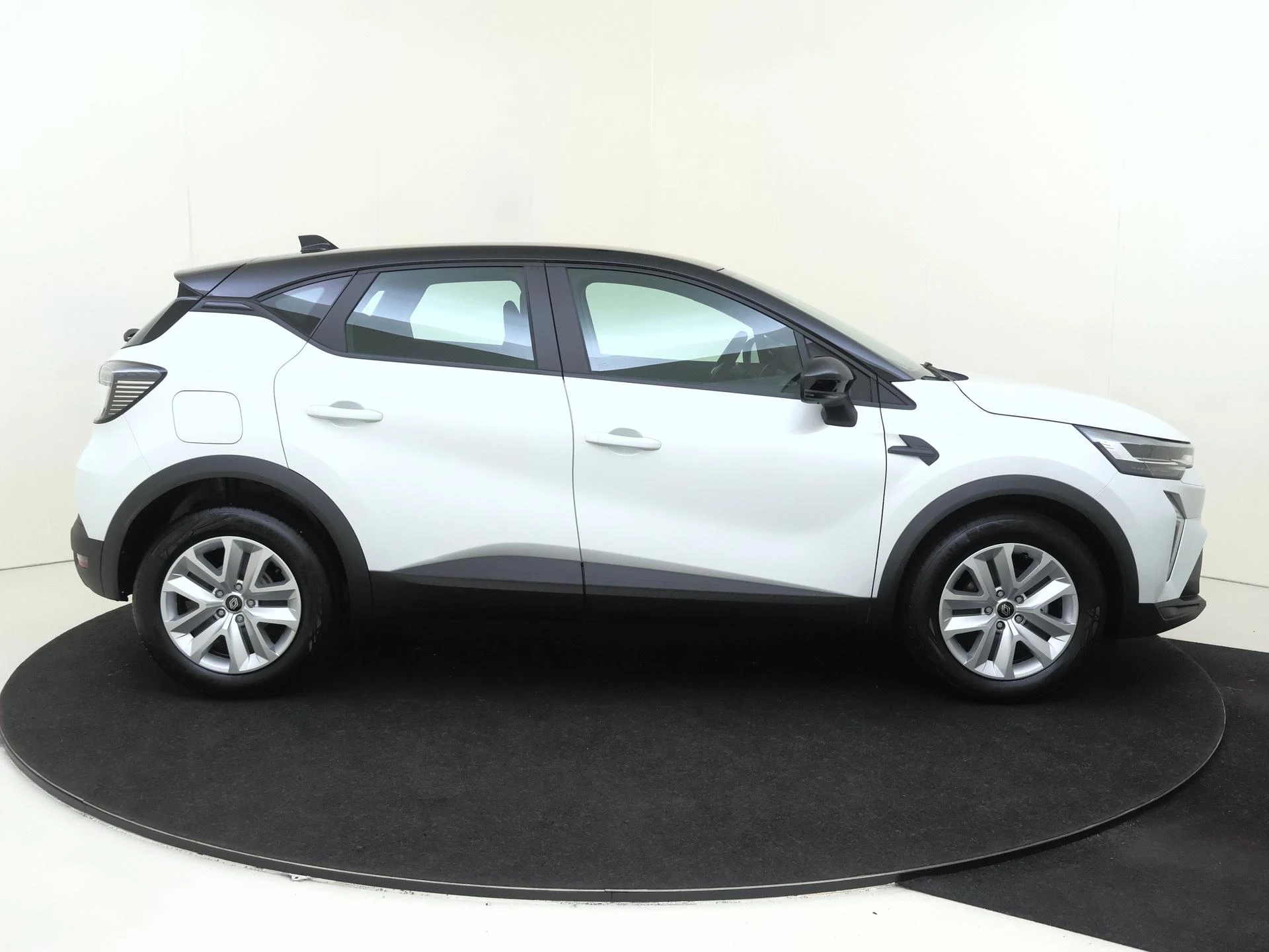 Renault-Captur-image-8