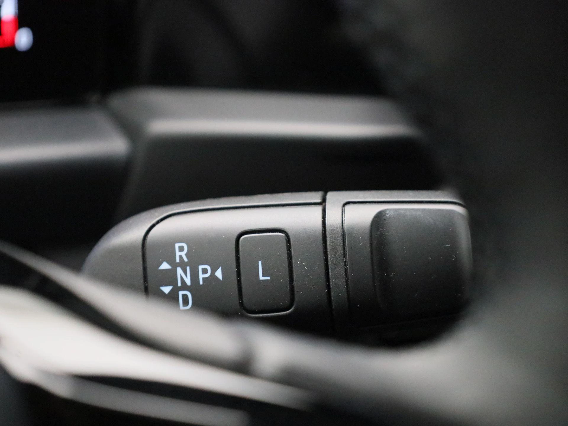 Ford-Transit Custom-image-19