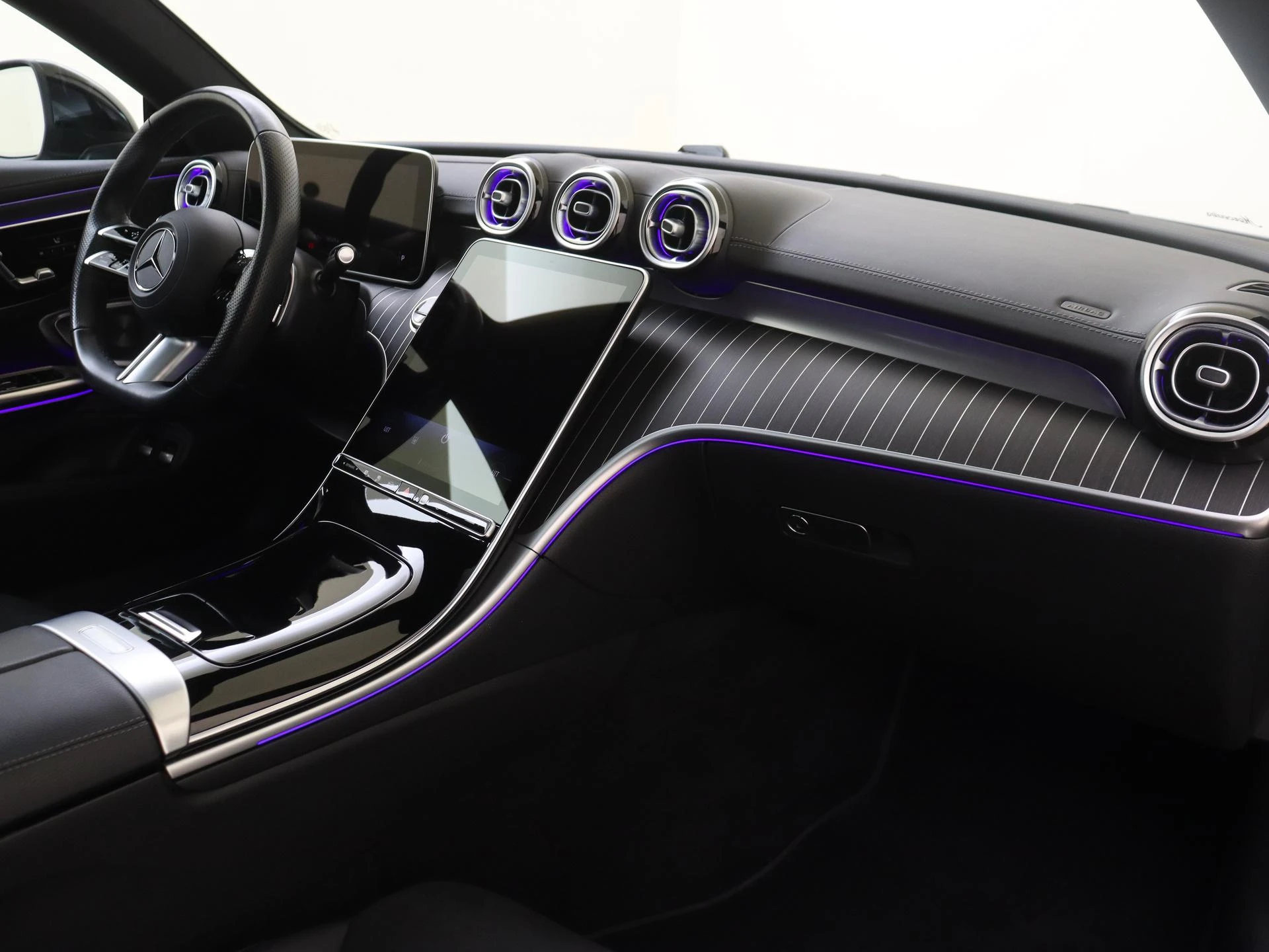 Mercedes-Benz-CLE-image-4