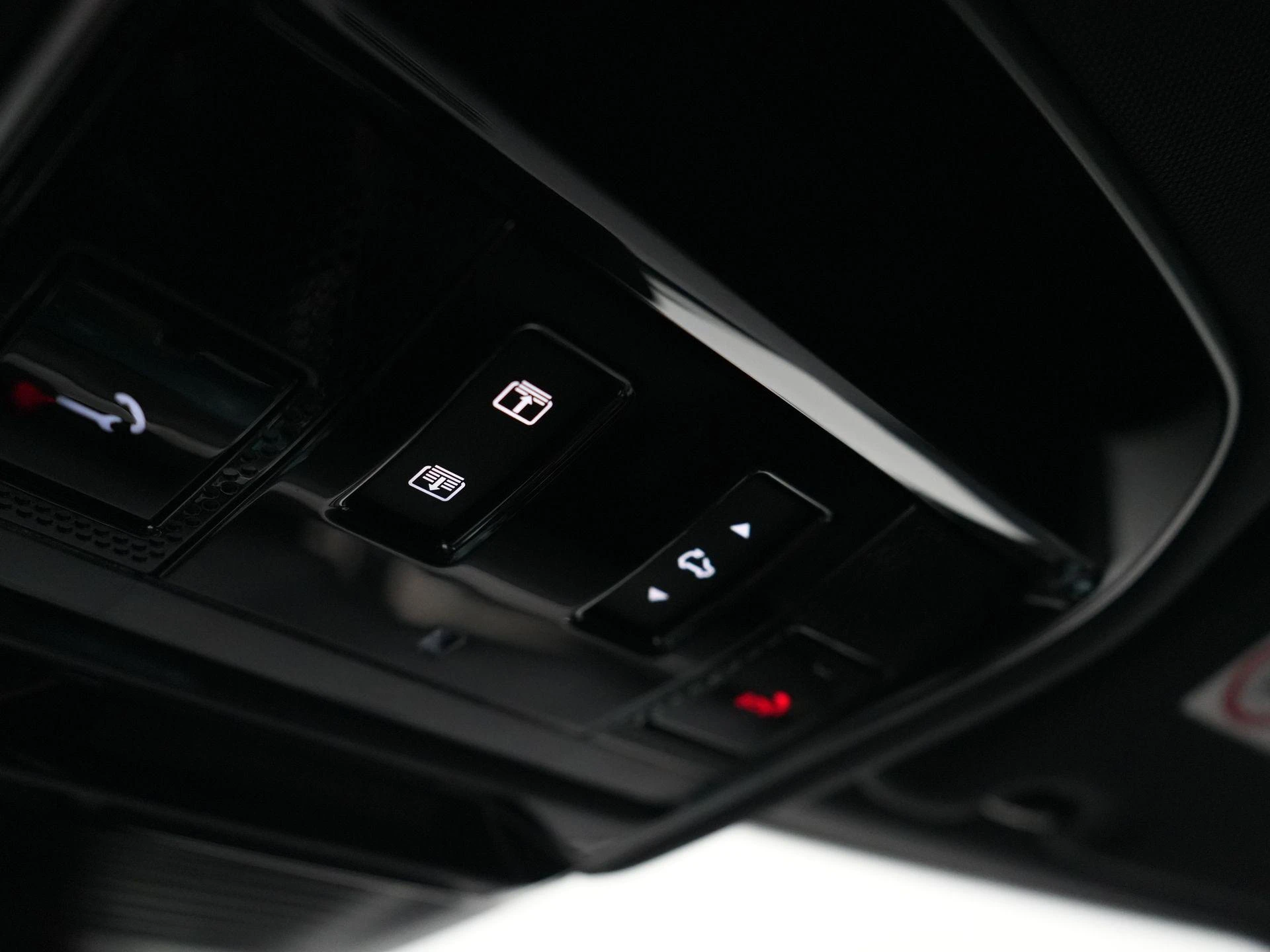 Land Rover-Range Rover Sport-image-18