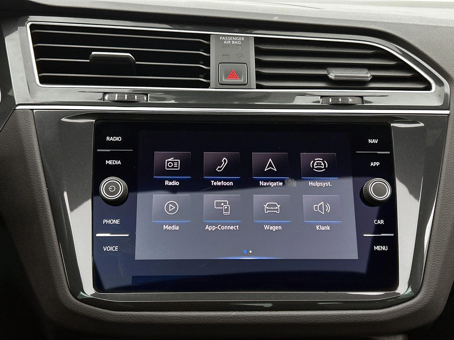 Volkswagen-Tiguan-image-21
