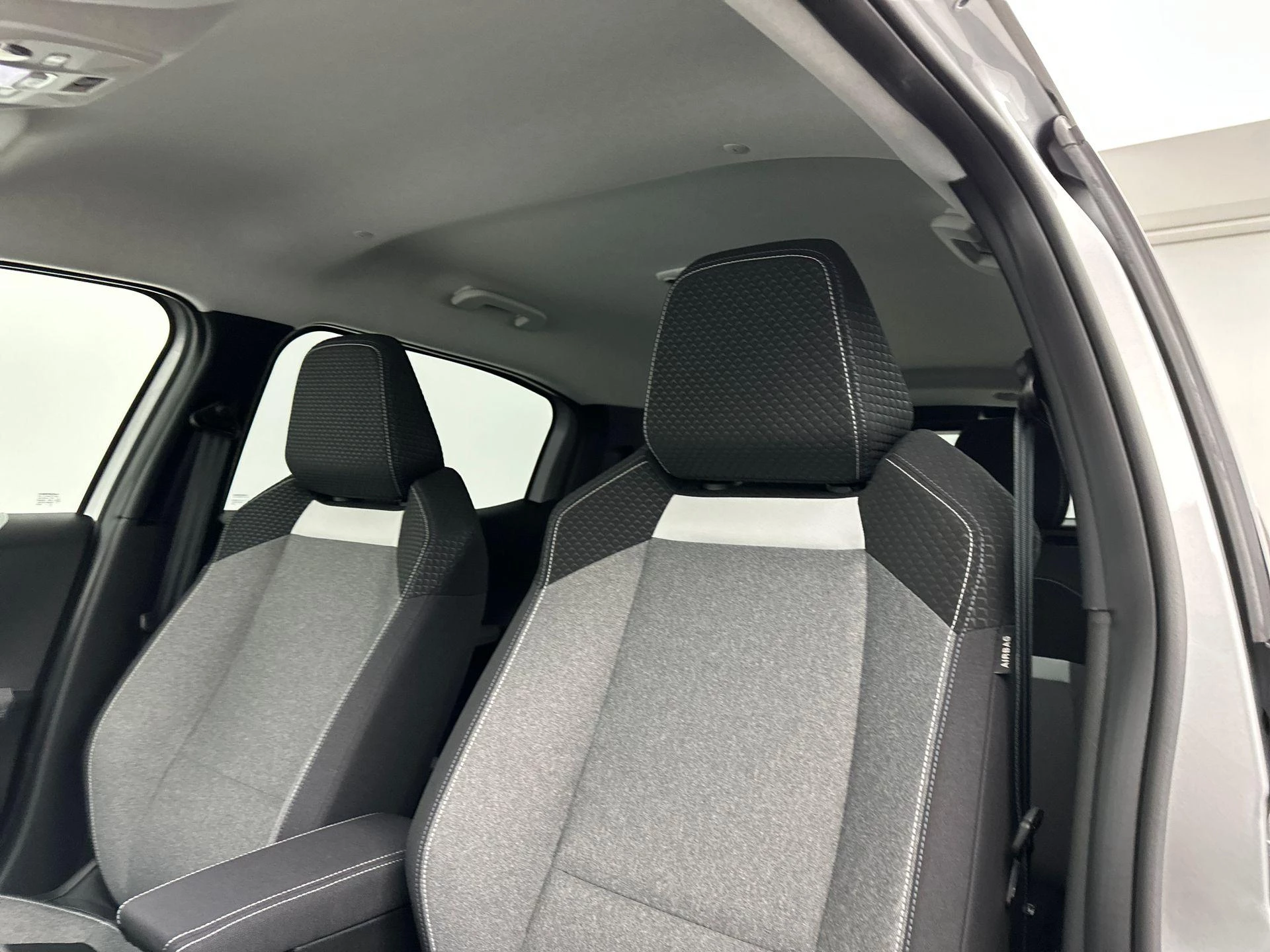 Opel-Frontera-image-20