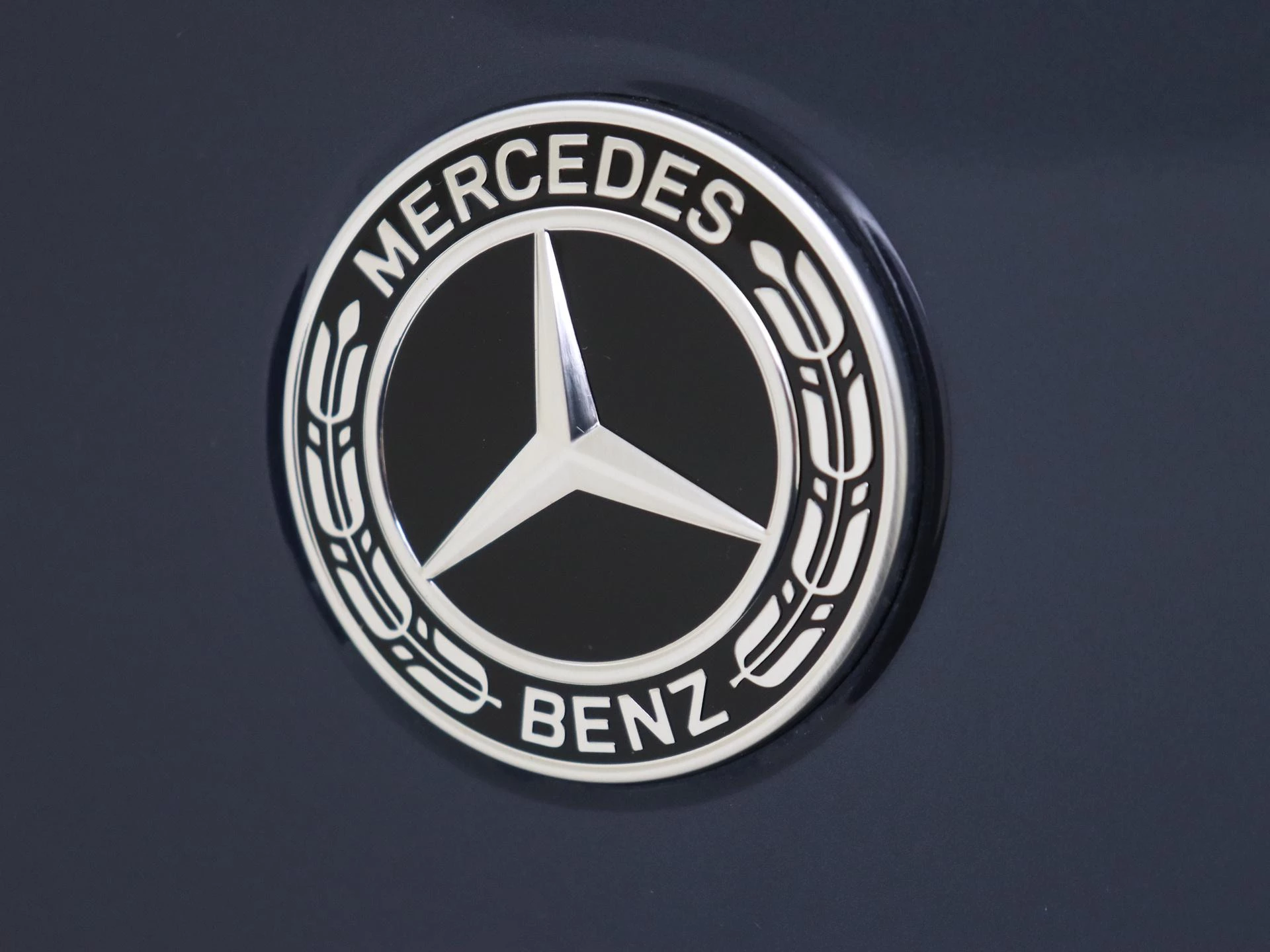 Mercedes-Benz C-Klasse 300 e 140 Years Edition