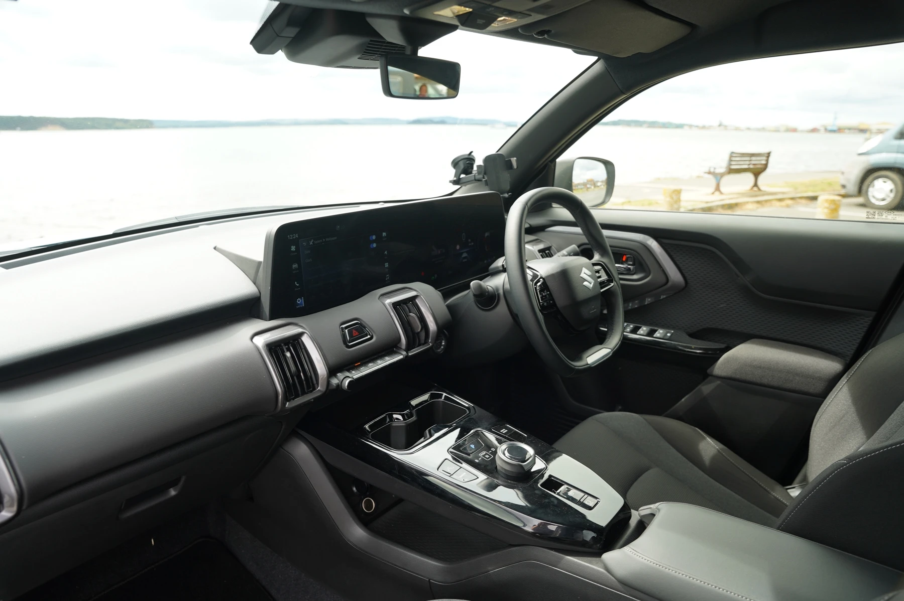 Suzuki-e Vitara-image-1