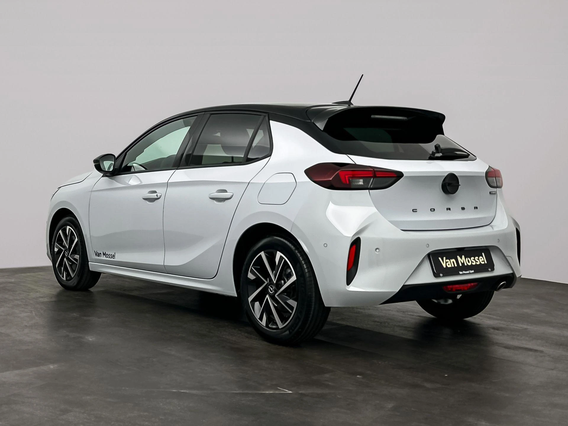 Opel-Corsa-image-7
