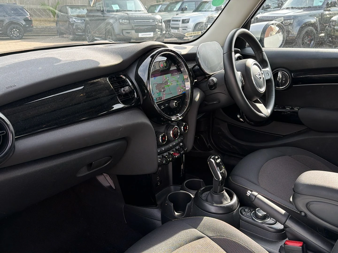 MINI Cooper, image 2
