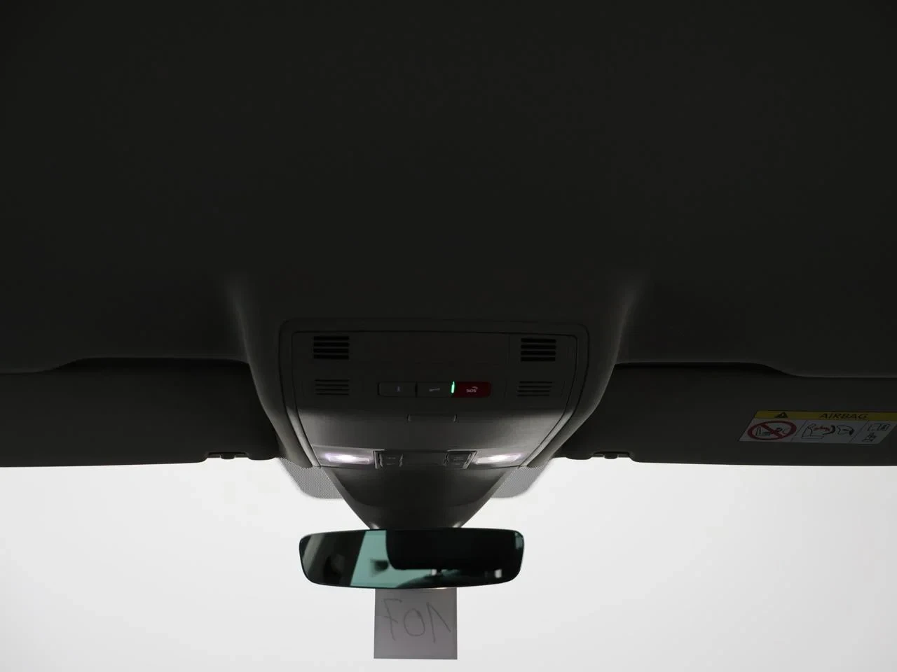 Volkswagen-Tiguan-image-22