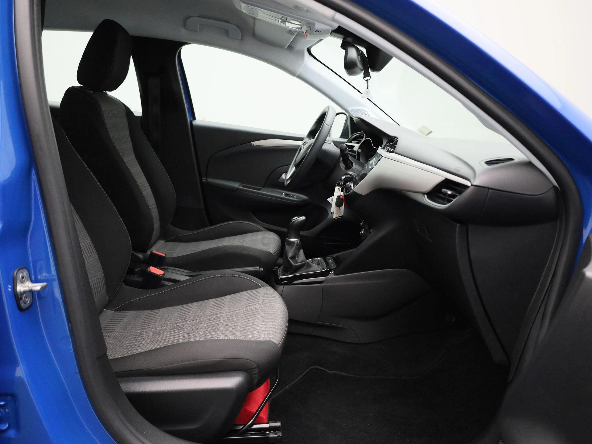 Opel-Corsa-image-31