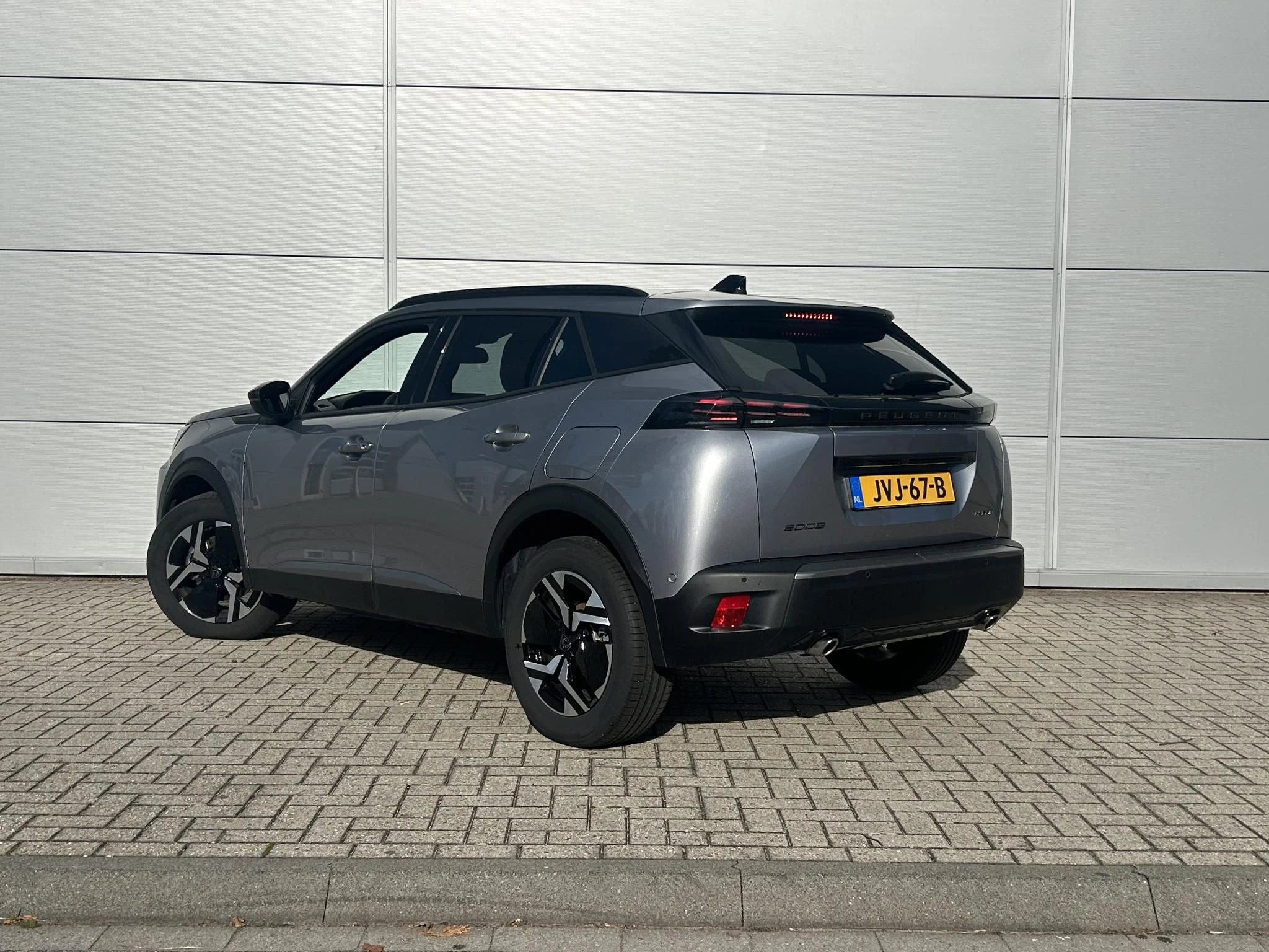 Peugeot-2008-image-3