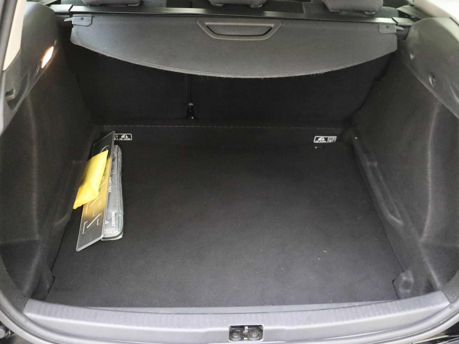 Renault-Clio-image-25