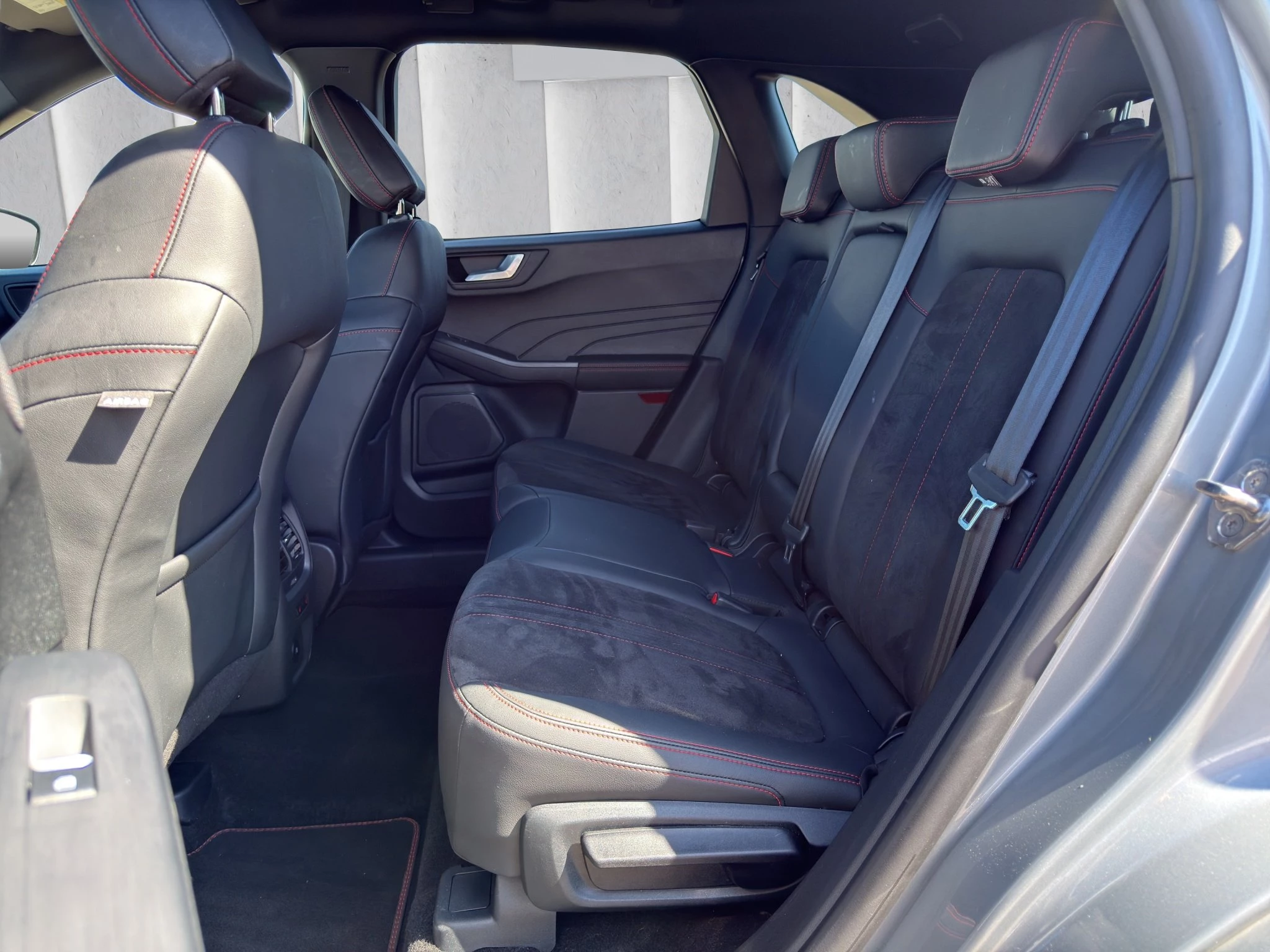 Ford Kuga ST-Line X Aut.*360GRAD*LED-MATRIX*NAVI*GRA*WINTER-PKT.