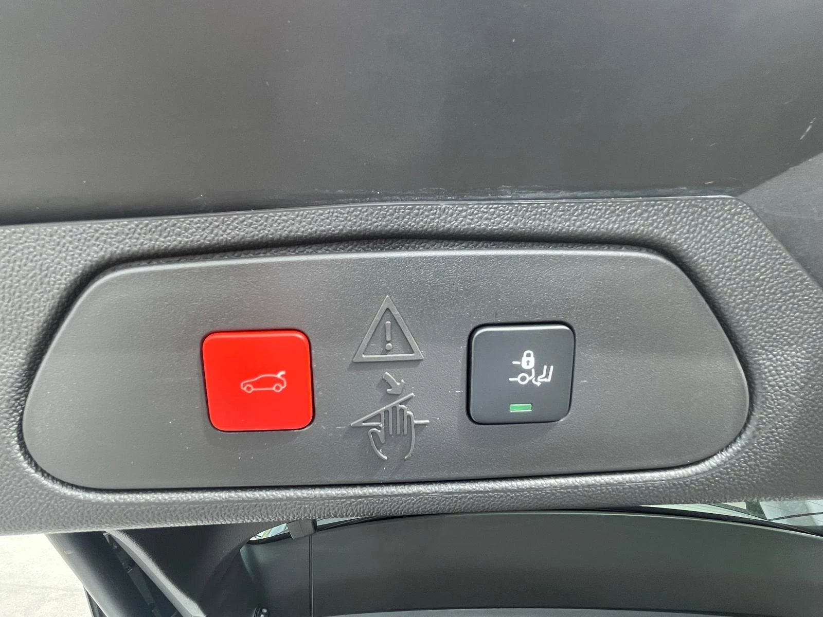 Opel-Grandland X-image-6