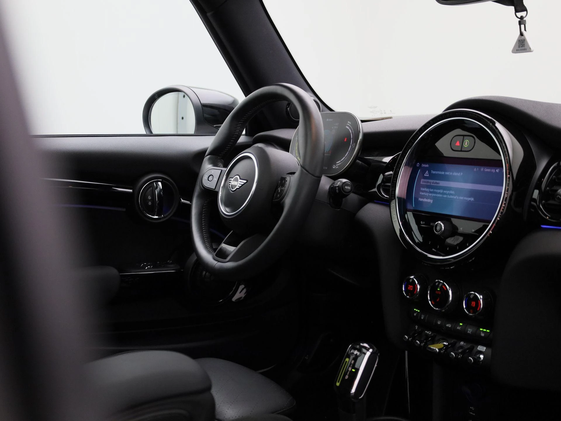 MINI-Electric-image-6