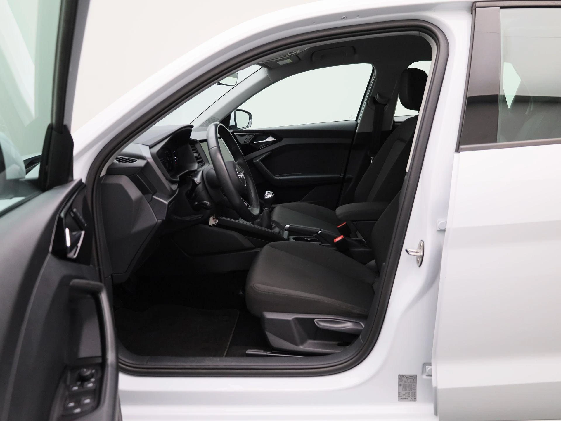 Audi-A1 Sportback-image-10