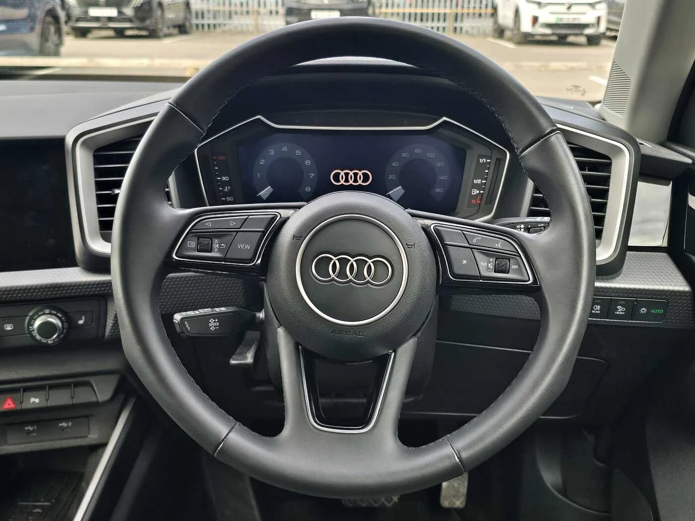 Audi-A1 Sportback-image-8