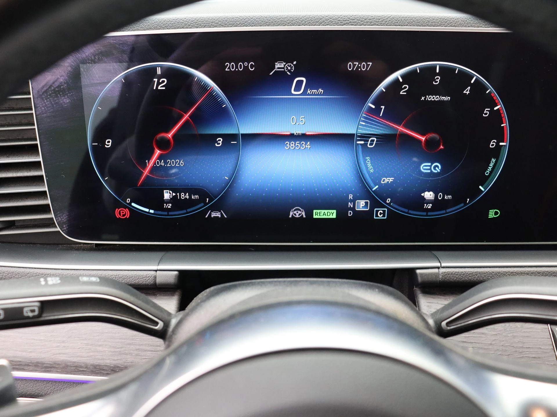 Mercedes-Benz-GLE-image-9