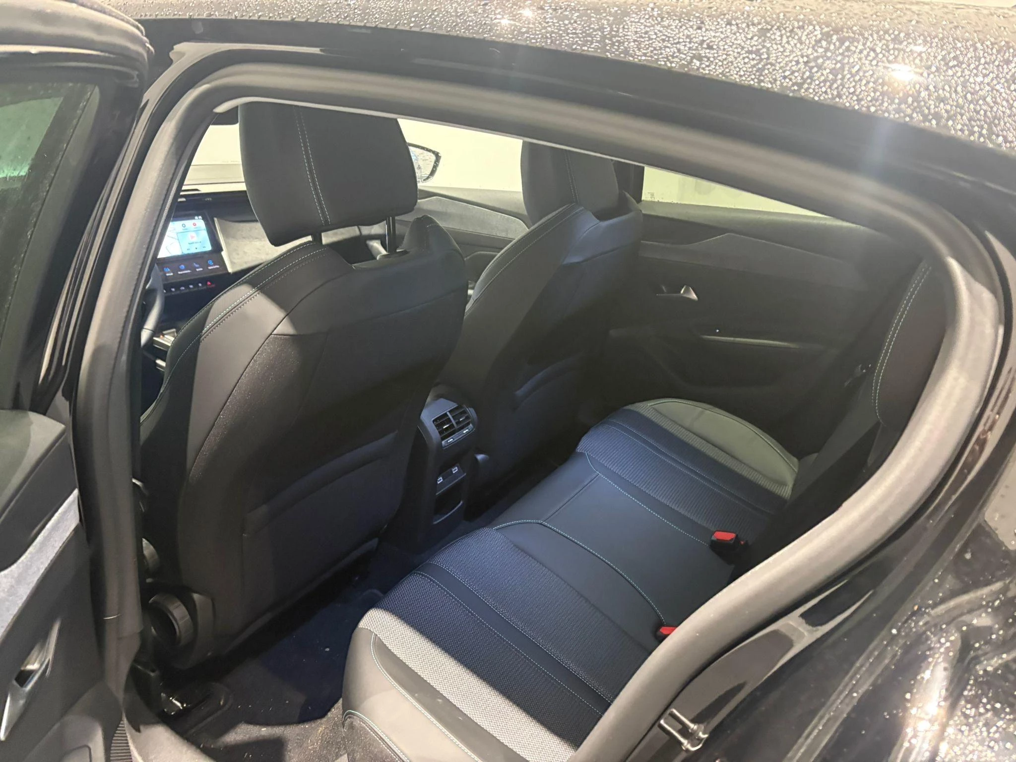 Peugeot-e-308-image-8