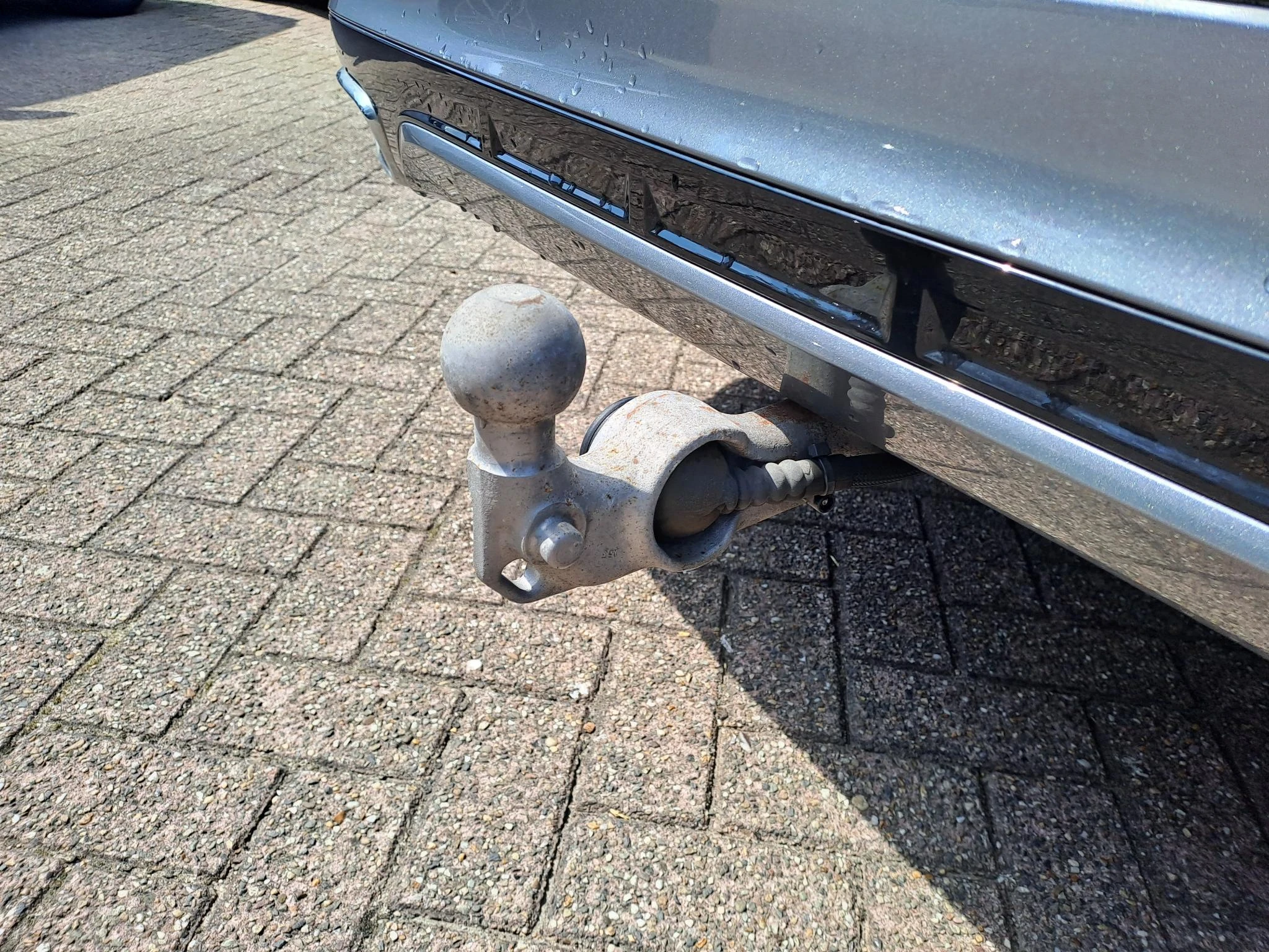 Volvo XC60 2.0 B5 R-Design