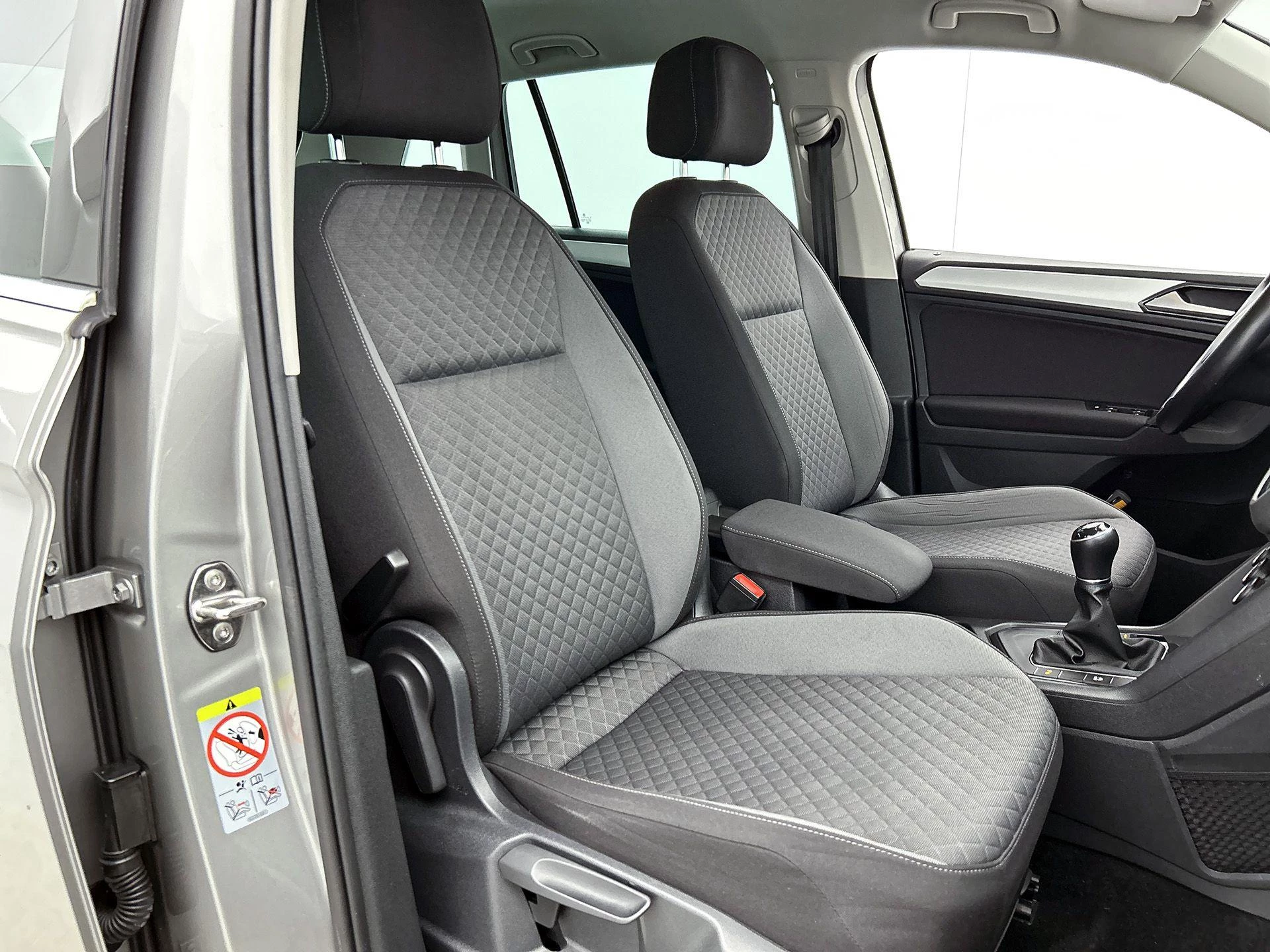 Volkswagen-Tiguan-image-34