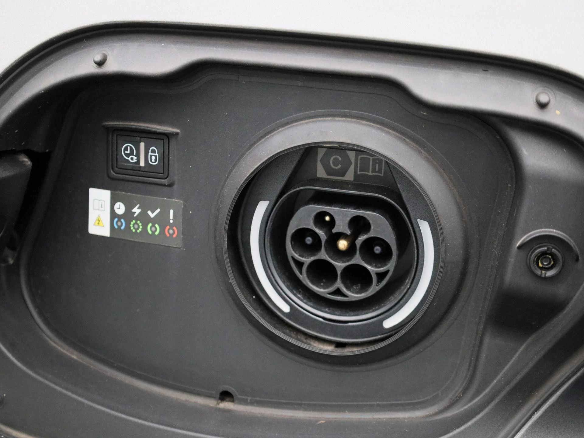 Peugeot 308 SW 1.6 Plug-in Hybrid 180 GT