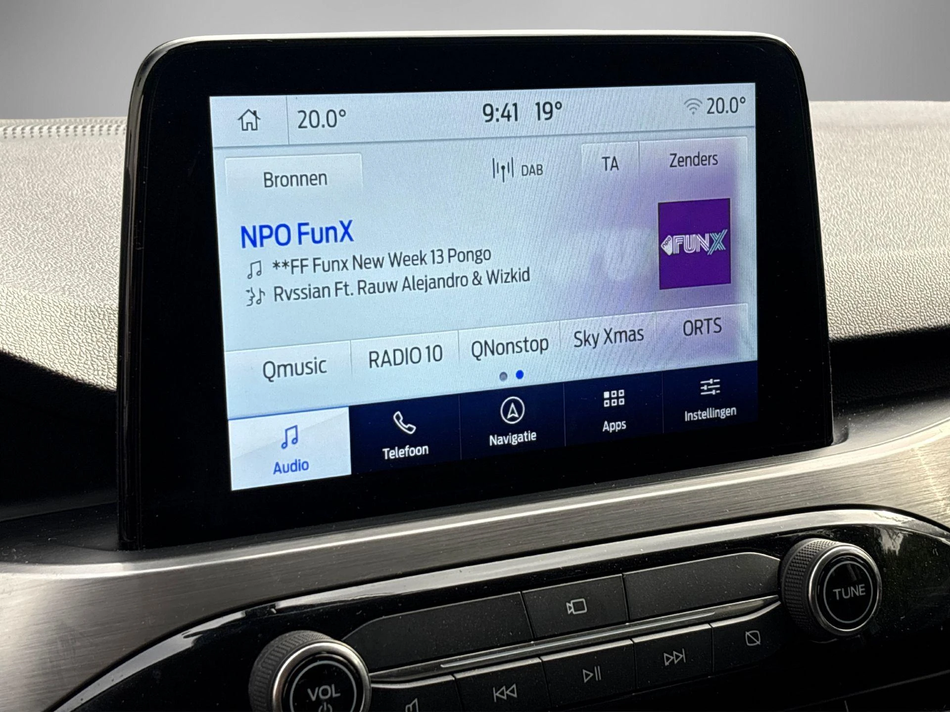 Ford-Kuga-image-30