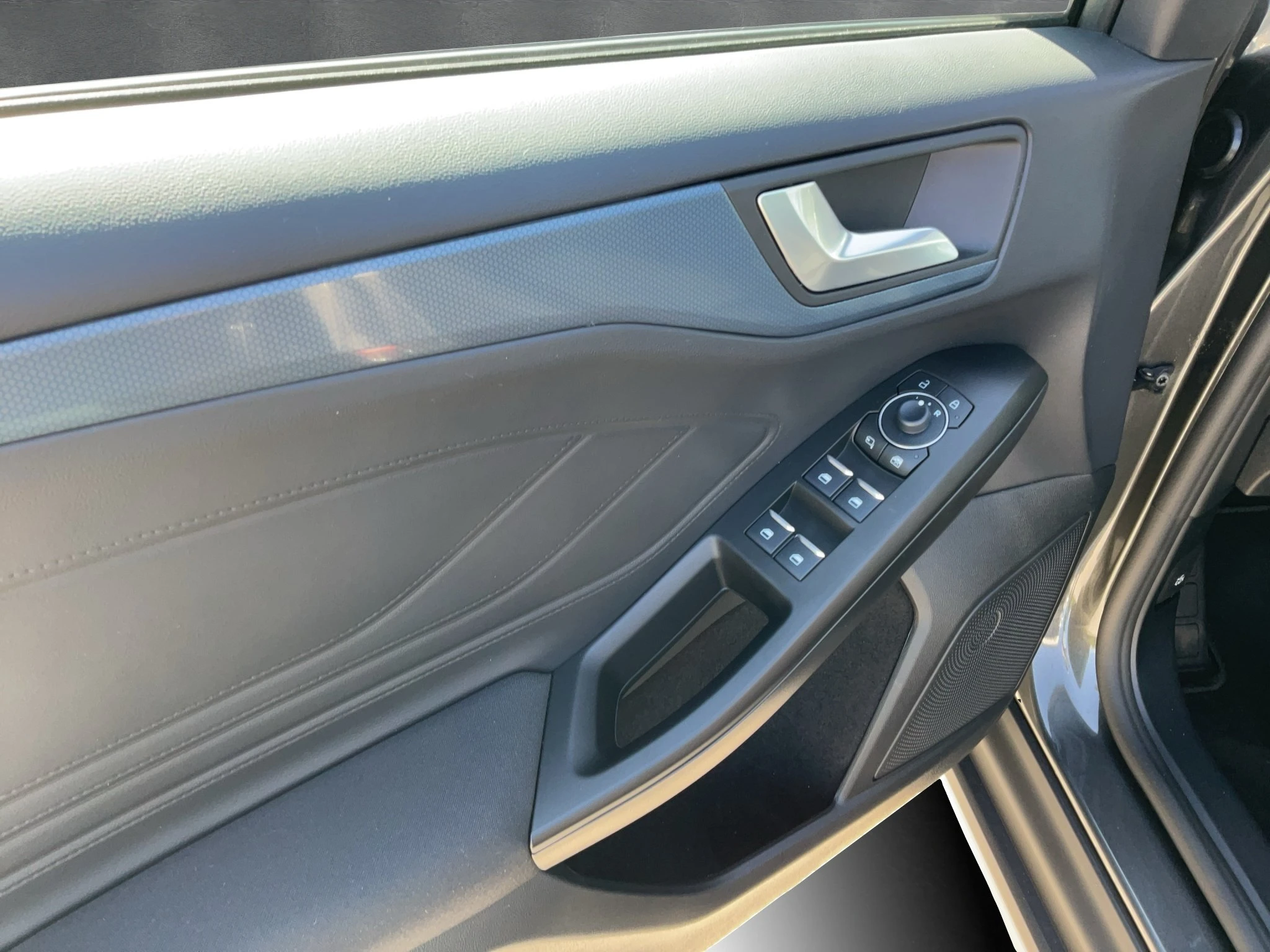 Ford-Focus-image-16