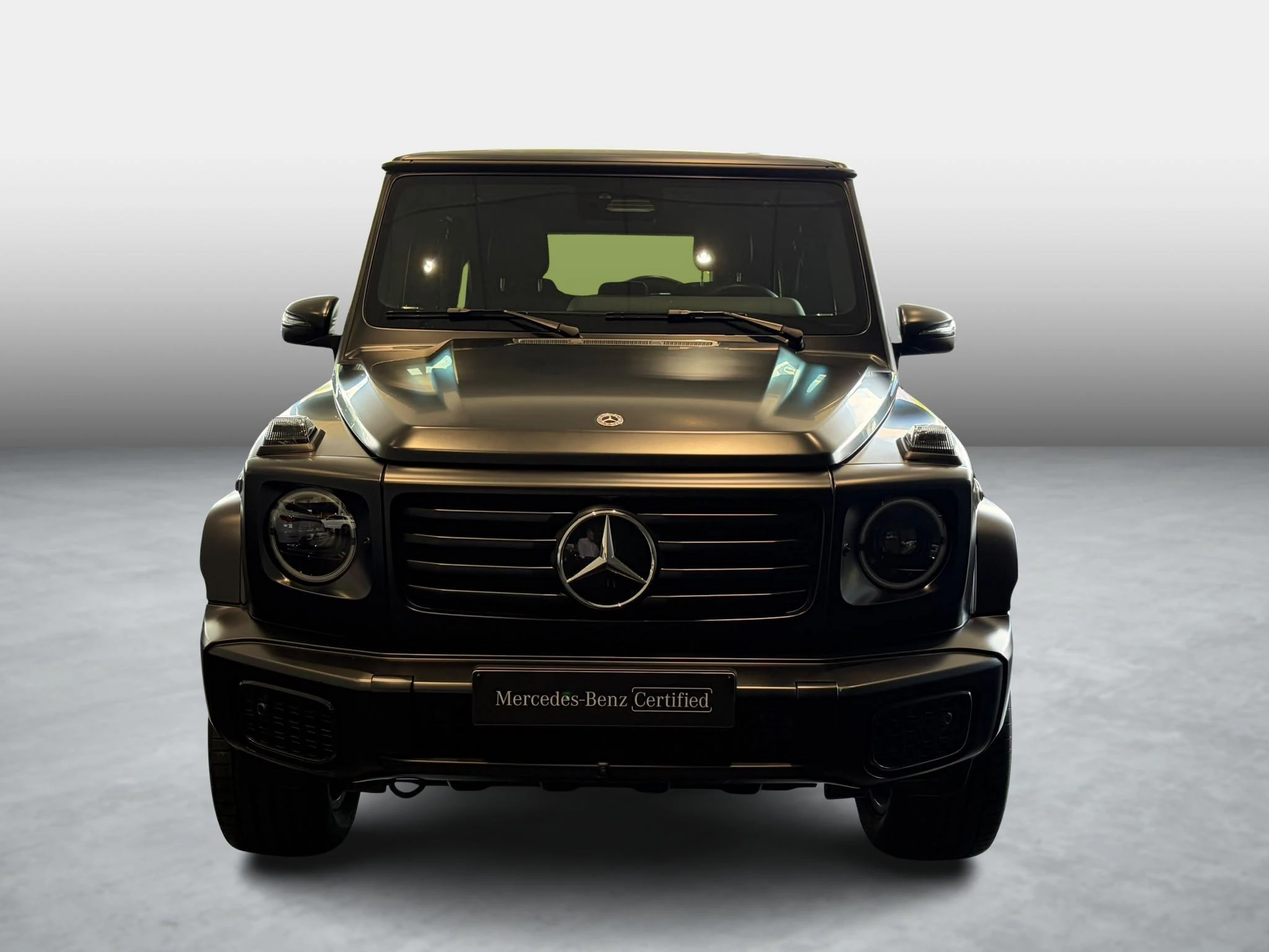 Mercedes-Benz-G-Klasse-image-1