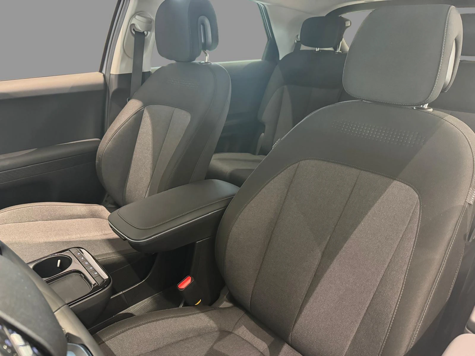 Hyundai-IONIQ 5-image-16