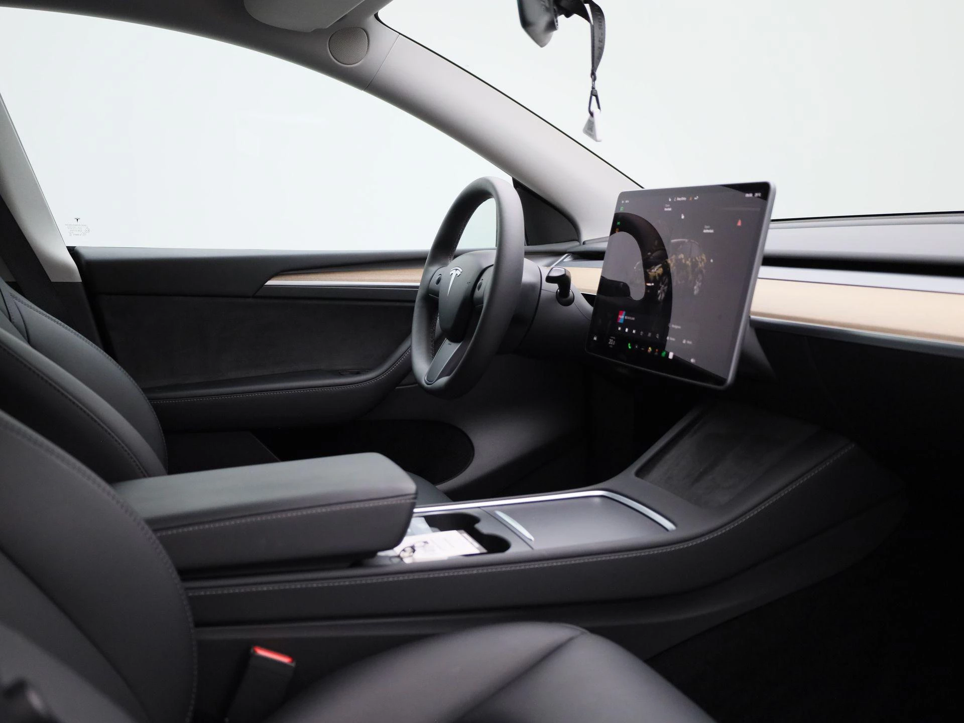 Tesla Model Y RWD