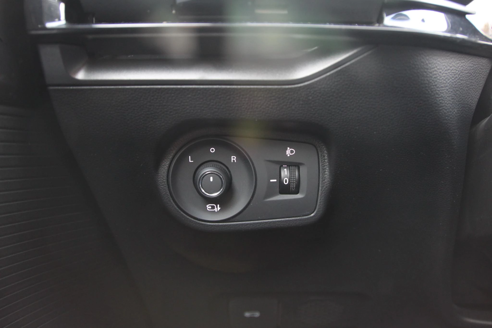 MG MG4 64 kWh Luxury