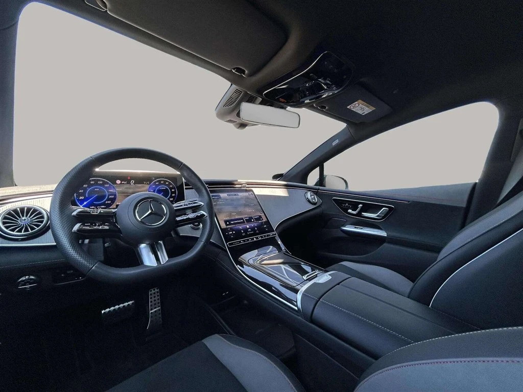 Mercedes-Benz-EQE-image-11