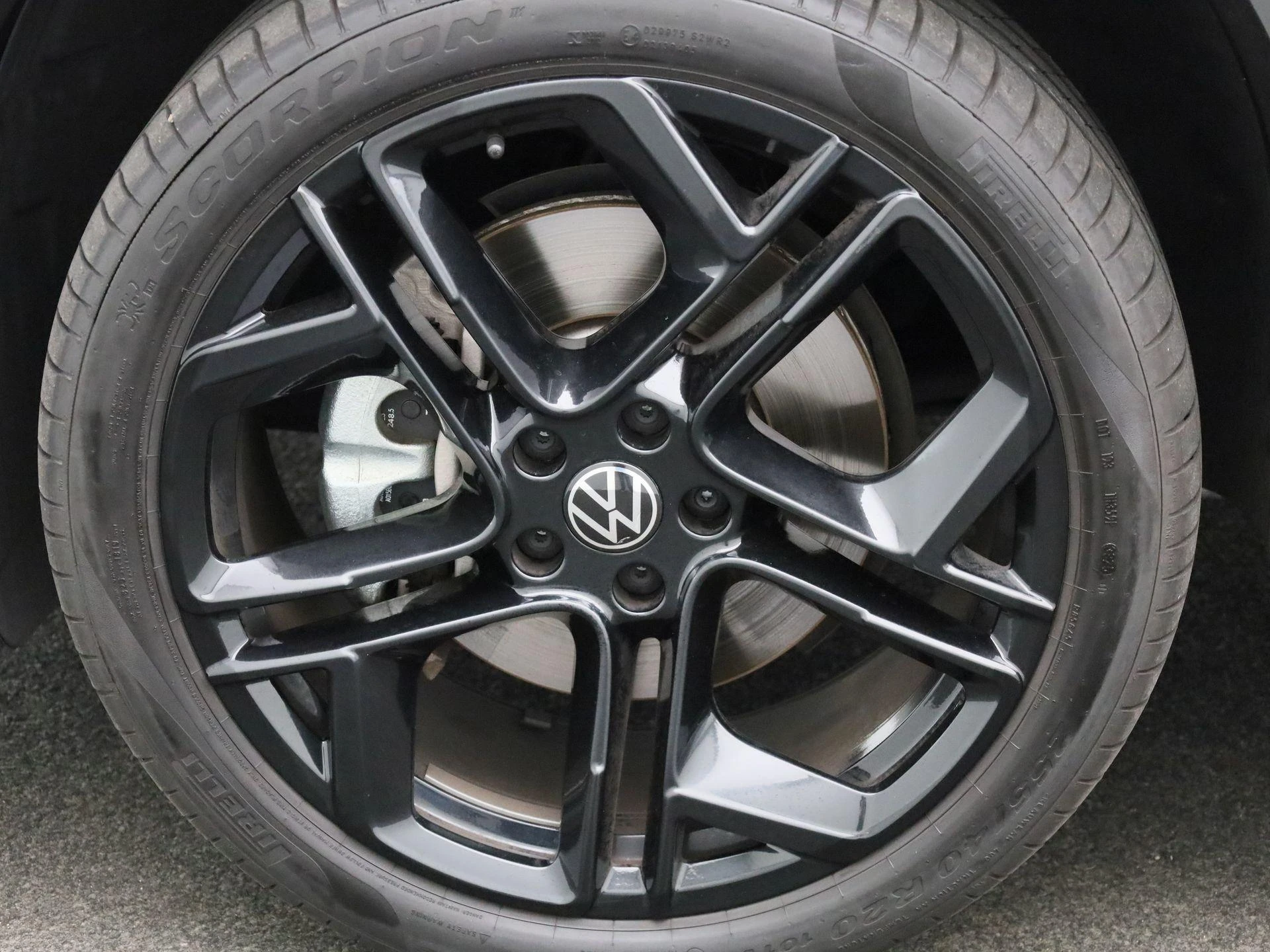 Volkswagen-Tayron-image-15