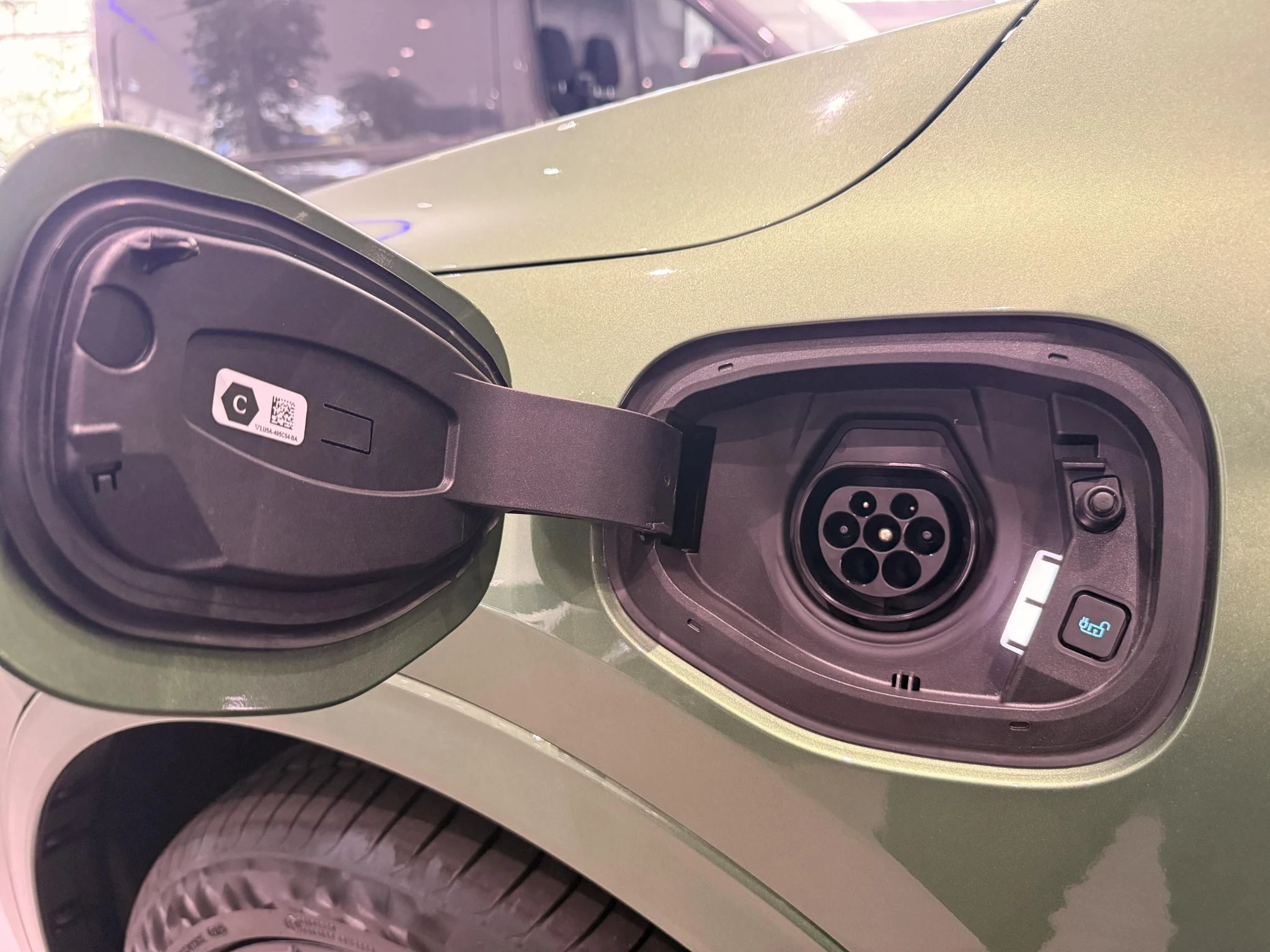 Ford-Kuga-image-12