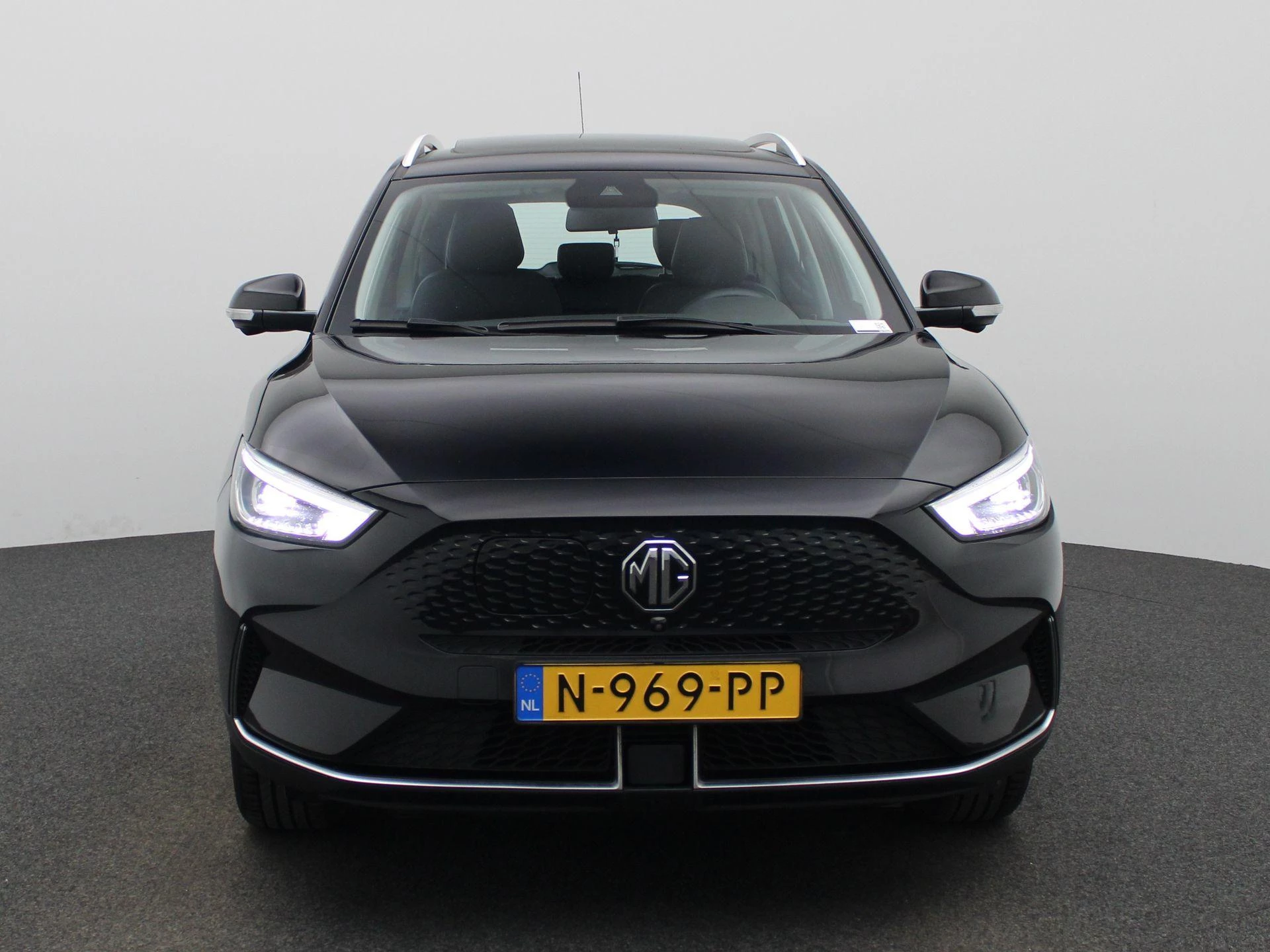 MG ZS EV