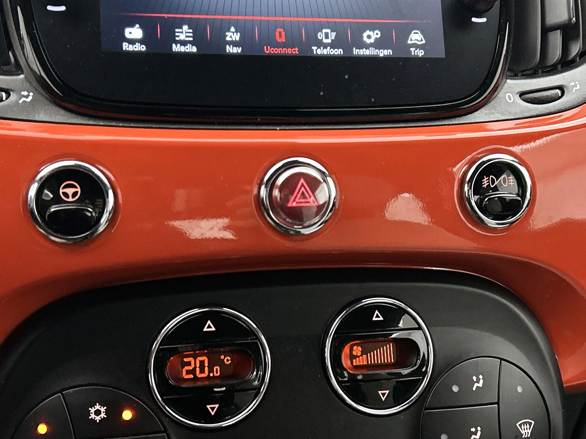 Fiat-500C-image-7