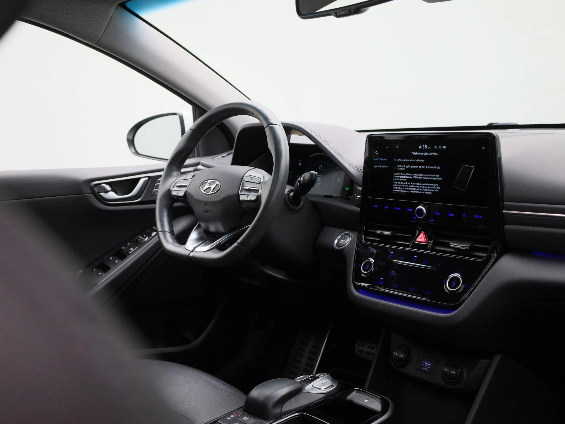Hyundai-IONIQ-image-38