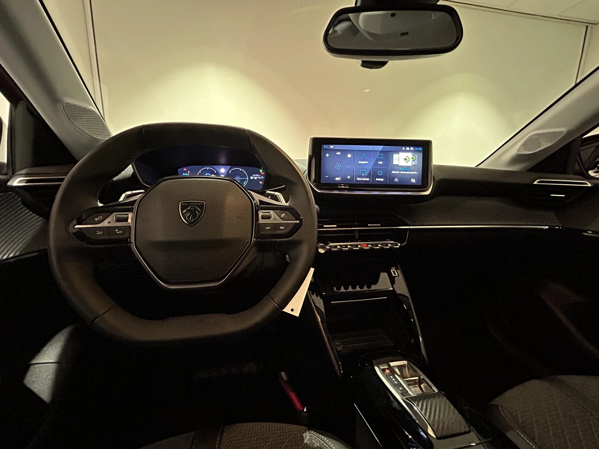 Peugeot 208 1.2 Hybrid 110 e-DCS6 Allure