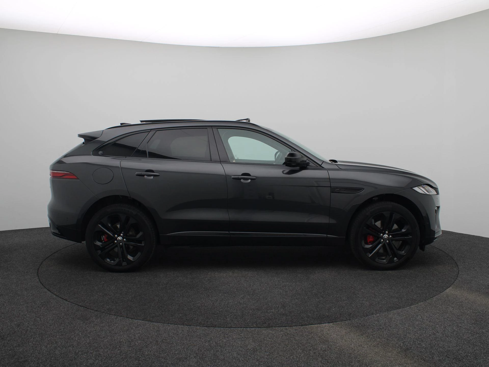 Jaguar F-PACE P400e PHEV R-Dynamic HSE 90th Ann. Edition