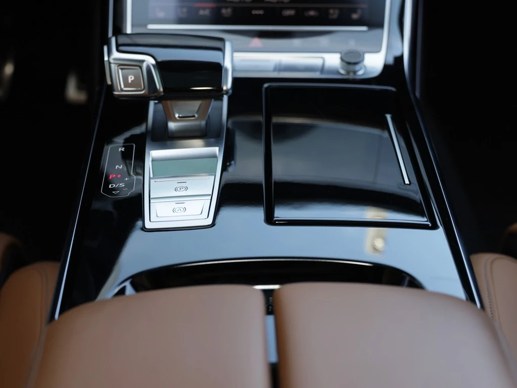 Audi S8 4.0 TFSI quattro triptronic
