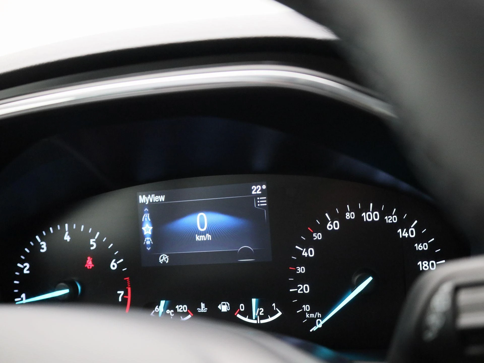 Ford Focus 1.0 EcoBoost Hybrid Titanium