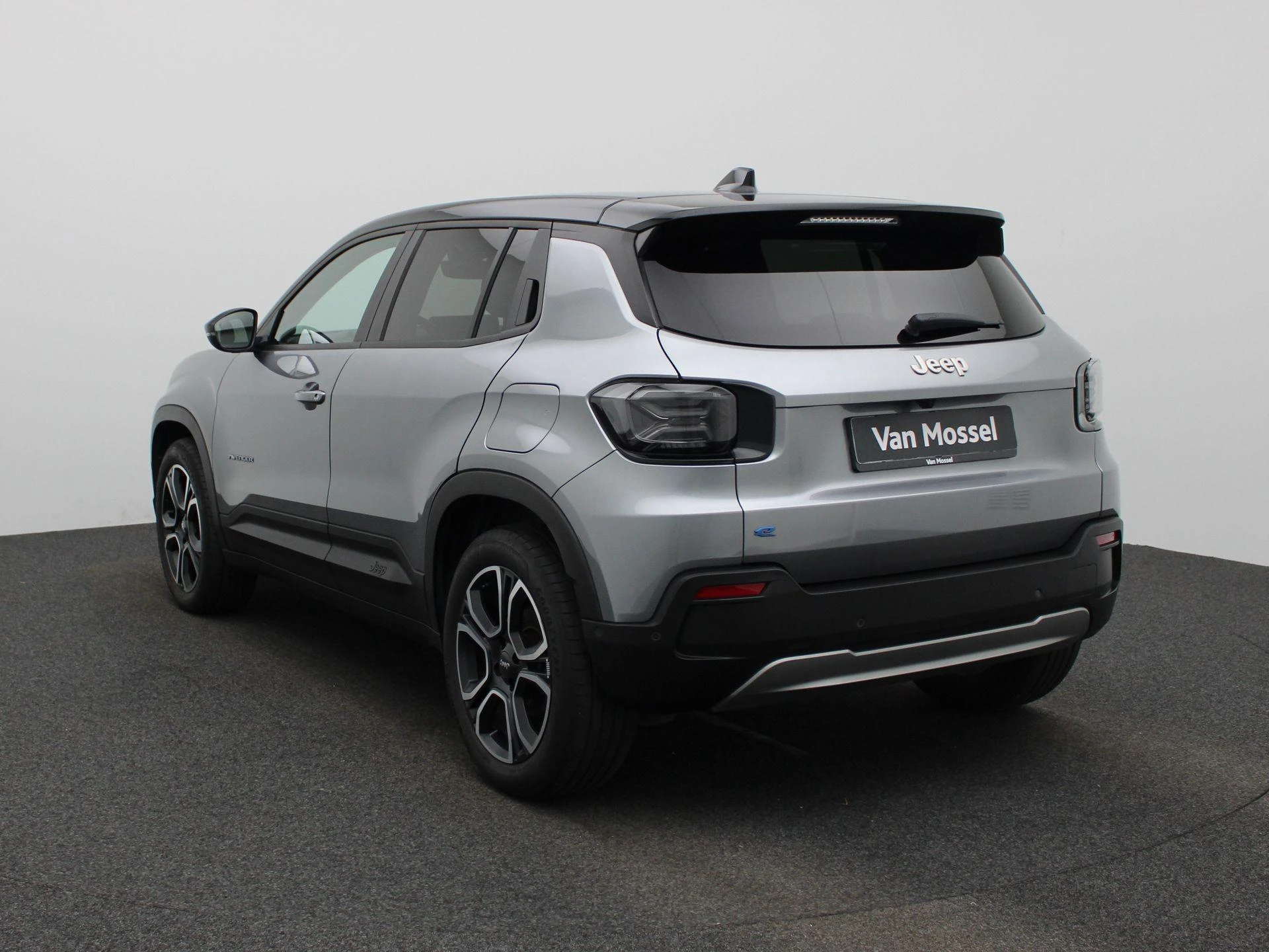 Jeep-Avenger-image-1
