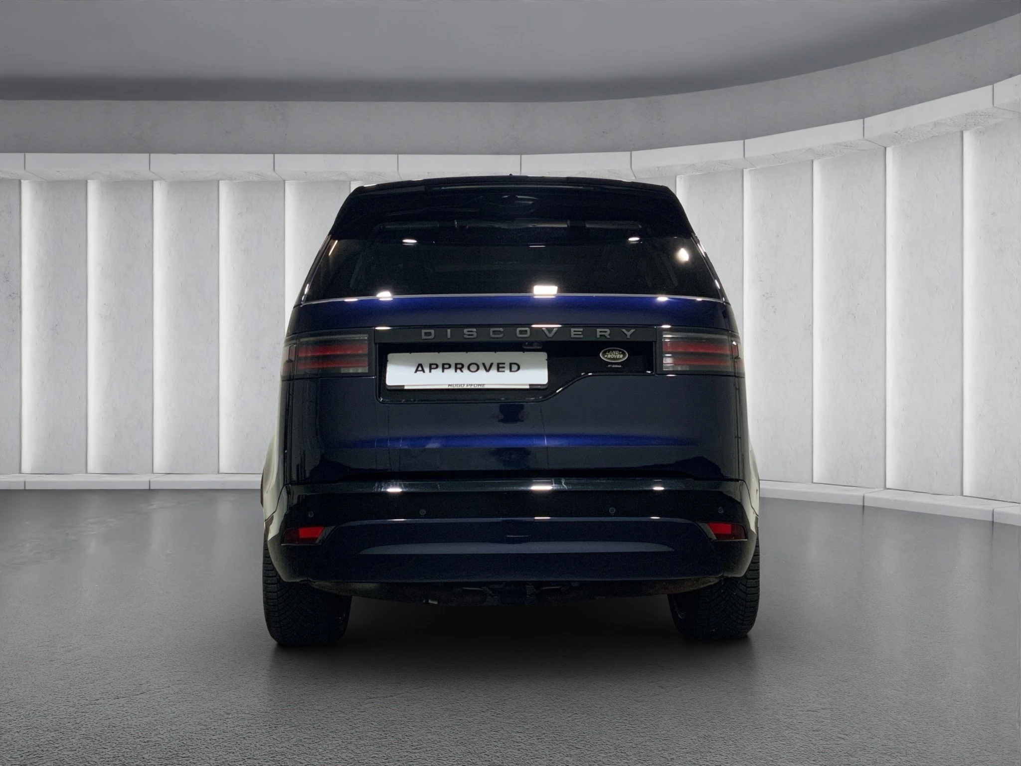 Land Rover-Discovery-image-4